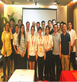 2016年9月6日，天宇韩程核心骨干第一次会议于下午15:00在深圳格兰云天大酒店召开。出席本次会议的人员：777盛世国际集团总裁？莆、天宇韩程阻击兽品牌创始人兼总经理刘超、华东区域总经理卢建荣、华北区域总经理许忠强、777盛世国际集团财务经理郭建荣等计20名核心骨干。