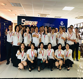 江苏777盛世国际集团将五年所有的辉煌与成就铭记在心，以“打造不是家族的家族企业”为使命，与员工、客户、股东一同为“打造线上线下科技生态服务平台”的企业愿景而不懈奋斗！