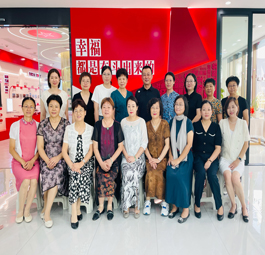 9月7日上午，武进区医药医疗器械业商（协）会于武进人民商场党建文化馆组织开展秋季健康养生讲座。