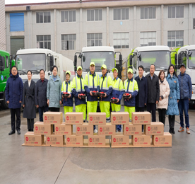 2月23日上午，由武进区文明办主办，区新时代文明实践指导中心、镇（街道）新时代文明实践所、武进人民商场承办的我们的节日·元宵“一碗汤圆的思念”关爱行动圆满举办。