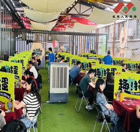 6月1日，经历一周的等待，我们迎来了首届“武进人民商场杯”职工掼蛋比赛的第二场。120名参赛选手到场签到并聚集在武进人民商场三楼青年露台，今天八强选手将会在这里诞生。