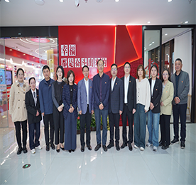 为深刻领会习总书记对党的建设的重要思想，通过党建引领推动东西部消费帮扶工作高质量发展，11月15日上午，“党建共建促发展 惠农助农谱新篇”主题党日活动在武进人民商场开展。