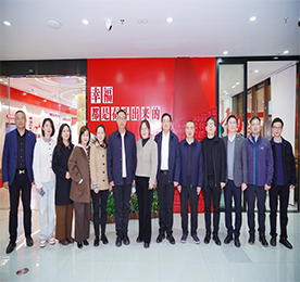 12月6日，陕西省安康市镇坪县委常委、副县长丁涛一行莅临武进人民商场考察交流