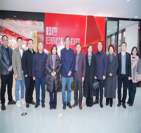 12月23日，陕西省安康市供销合作社党组书记、理事会主任薛玉发一行莅临武进人民商场考察交流。